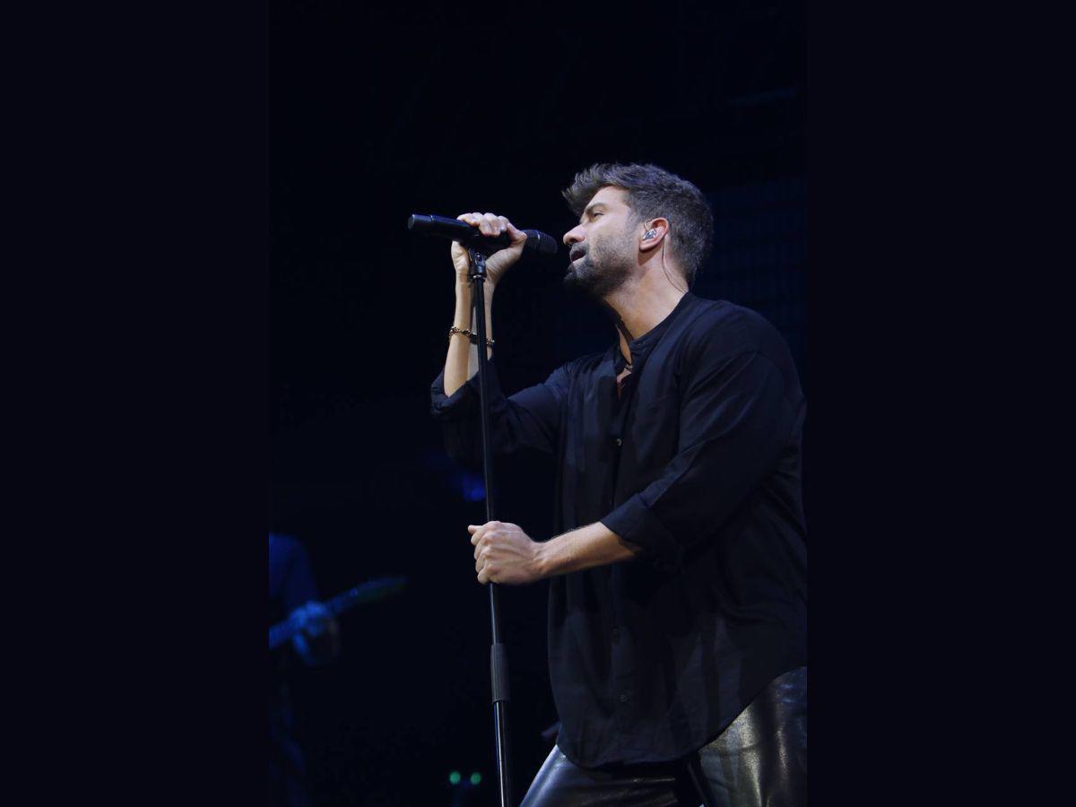 “Por fin” Honduras pudo cantarle al amor con Pablo Alborán en concierto