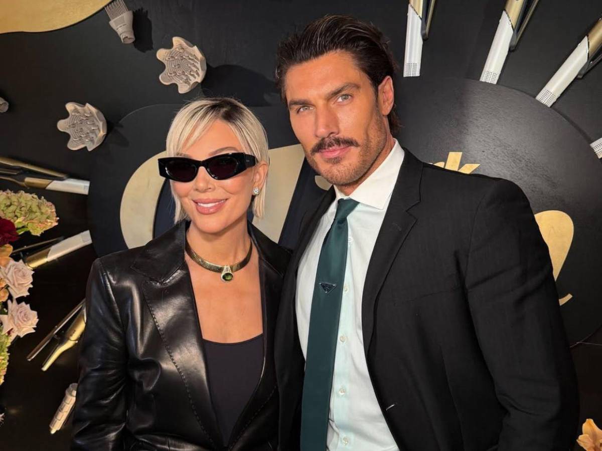 Kris Jenner impacta con transformación radical durante evento en Beverly Hills