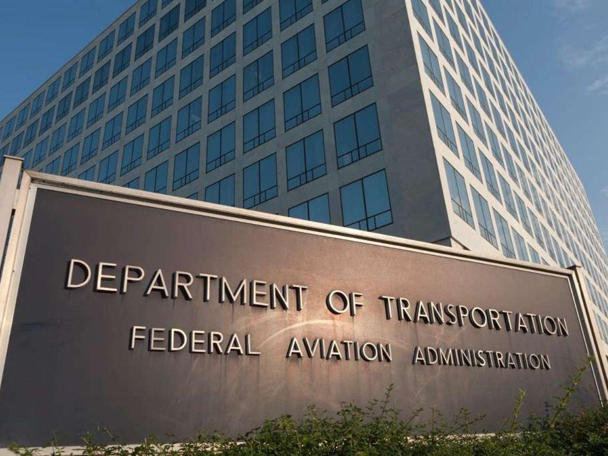 ¿Qué significa la alerta de EE UU de un posible peligro en espacio aéreo que va desde México a Centroamérica?