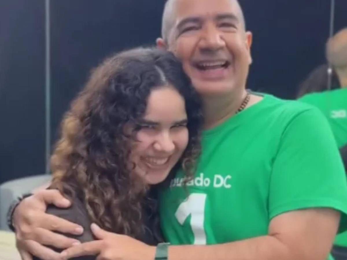 ¿Quién es Nazareth Fajardo, hija de 19 años de Godofredo que trabaja en la Alcaldía con un sueldo de L45,00O?