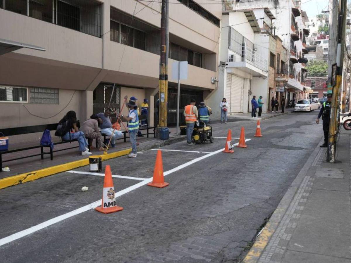 Capitalinos encontrarán cambios en puntos de taxis: estas son las zonas intervenidas