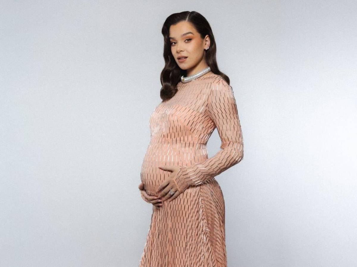 Hailee Steinfeld anuncia el nacimiento de su bebé: Nos sentimos increíblemente agradecidos
