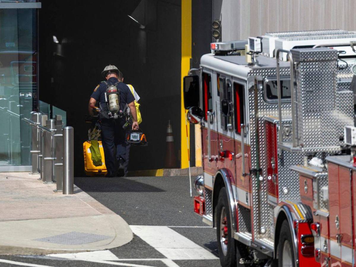 Se registra incendio de batería en el Museo Nacional de Historia Estadounidense