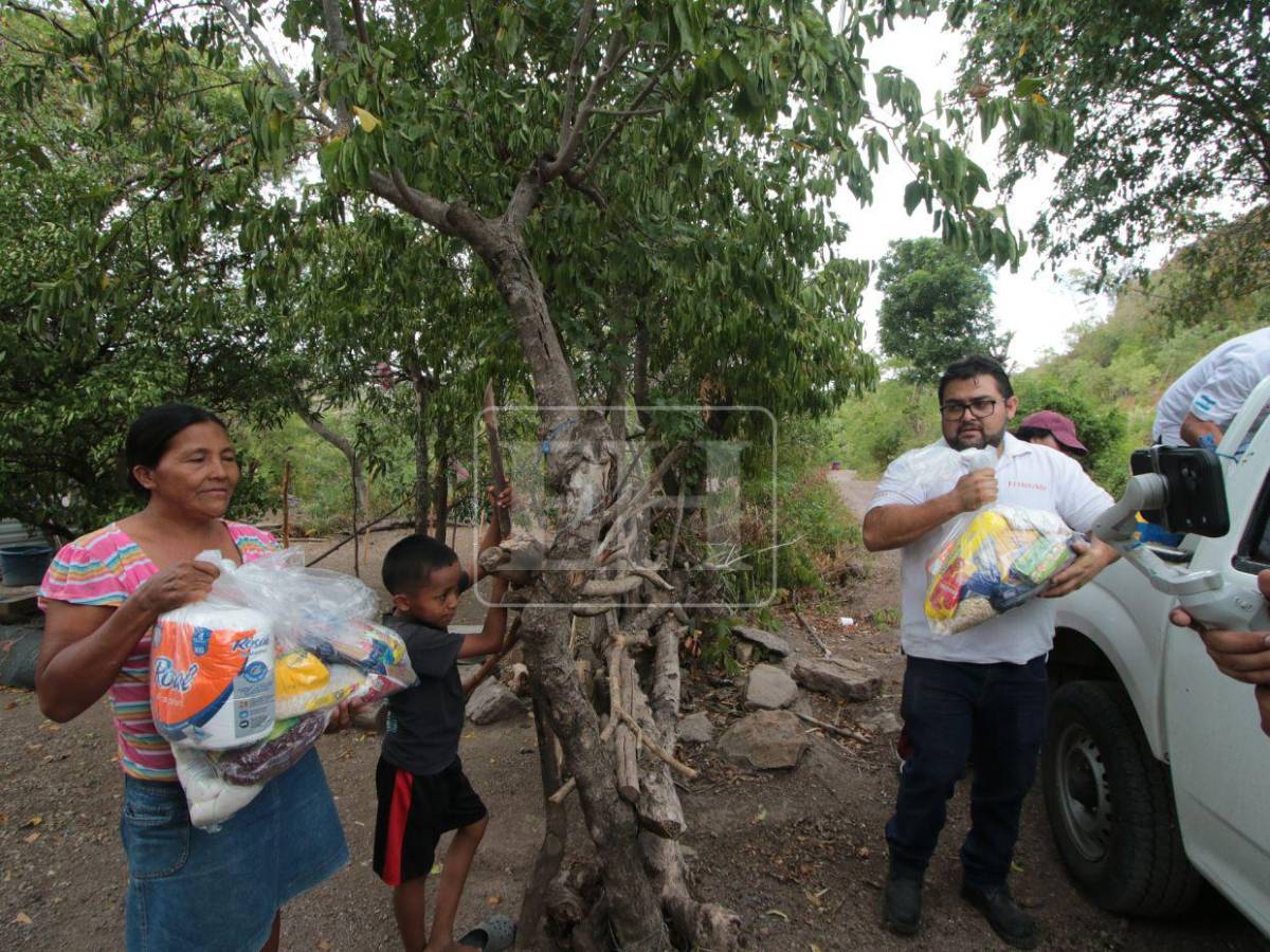 Gracias a sus donaciones, EL HERALDO lleva ayuda al Corredor Seco golpeado por la sequía