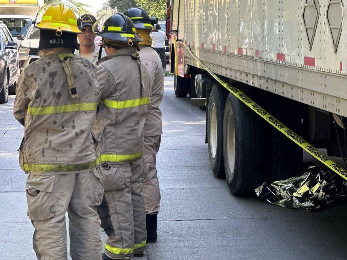 Le pido al presidente de El Salvador que lo meta preso: madre de niño atropellado por rastra en San Pedro Sula