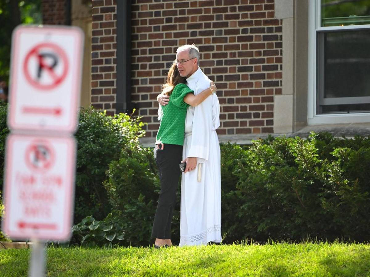“Mi amigo me salvó”: niño cuenta cómo sobrevivió al tiroteo en escuela de Minneapolis