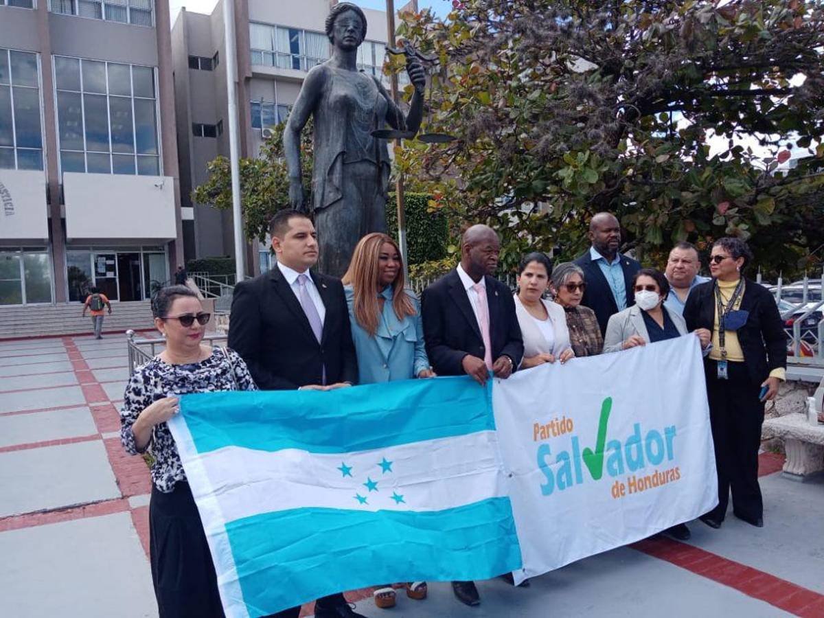 PSH revela su nómina de 15 candidados a magistrados de la Corte Suprema de Justicia