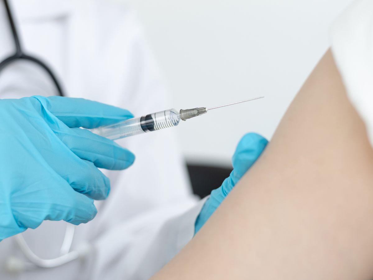 Salud pide a la población que se vacune contra la influenza