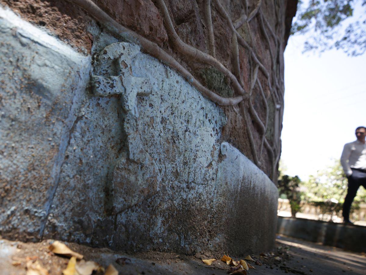 ¿Quiénes están enterrados en el parque La Concordia de Tegucigalpa?