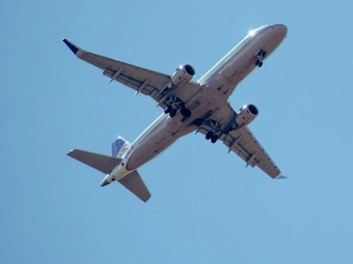 ¿Qué significa la alerta de EE UU de un posible peligro en espacio aéreo que va desde México a Centroamérica?