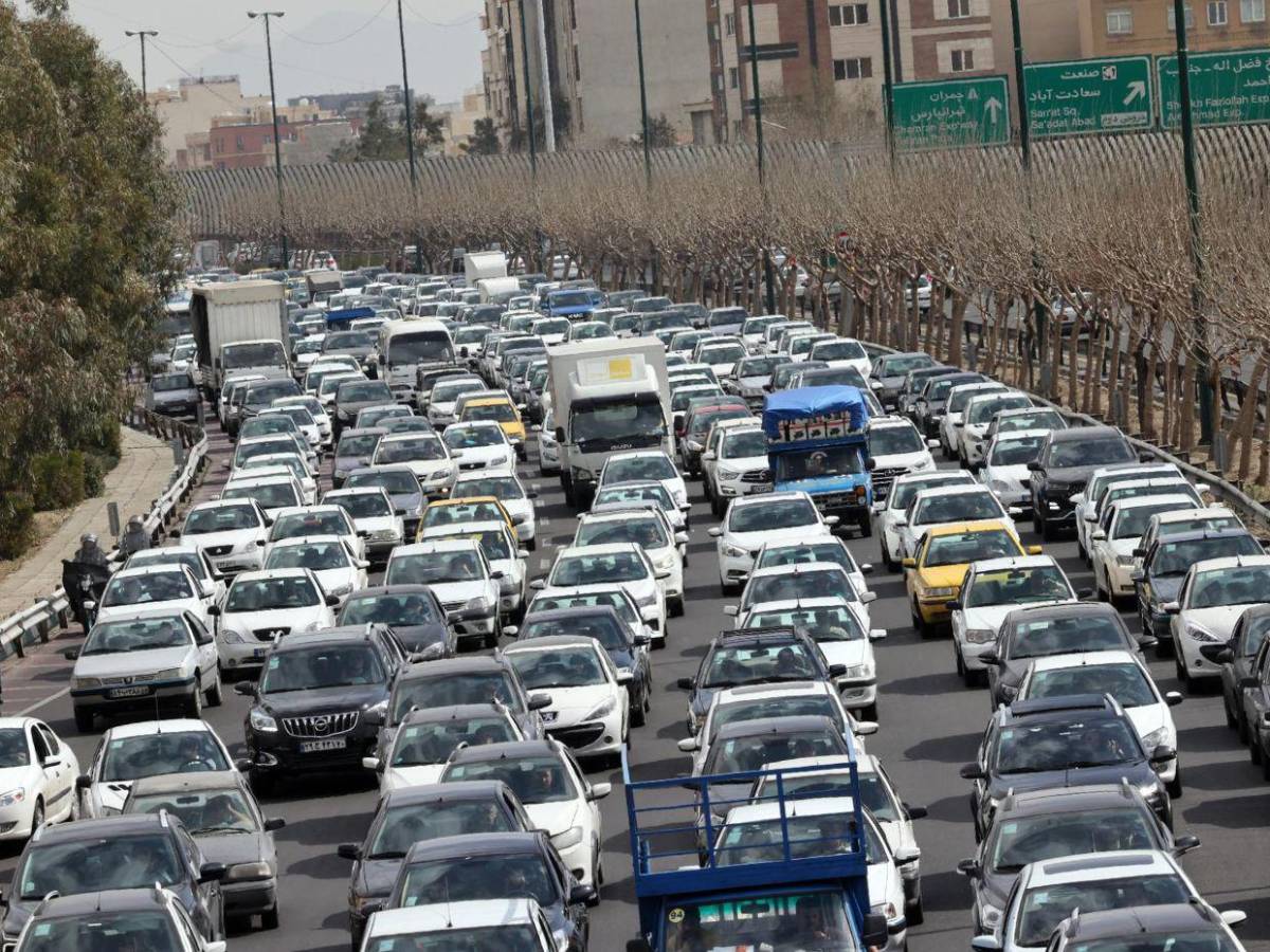 Escala la tensión: Irán sacudido por ataque conjunto de Estados Unidos e Israel