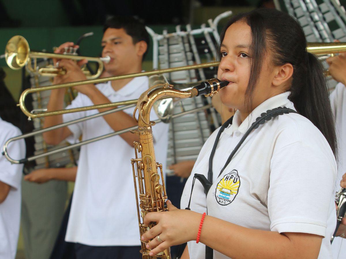 Entre bombos y trompetas: la banda del Héctor Pineda Ugarte se robará el show el 15 de septiembre