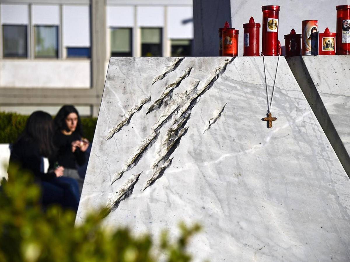 Salud del papa Francisco mantiene en constante oración  al pueblo católico