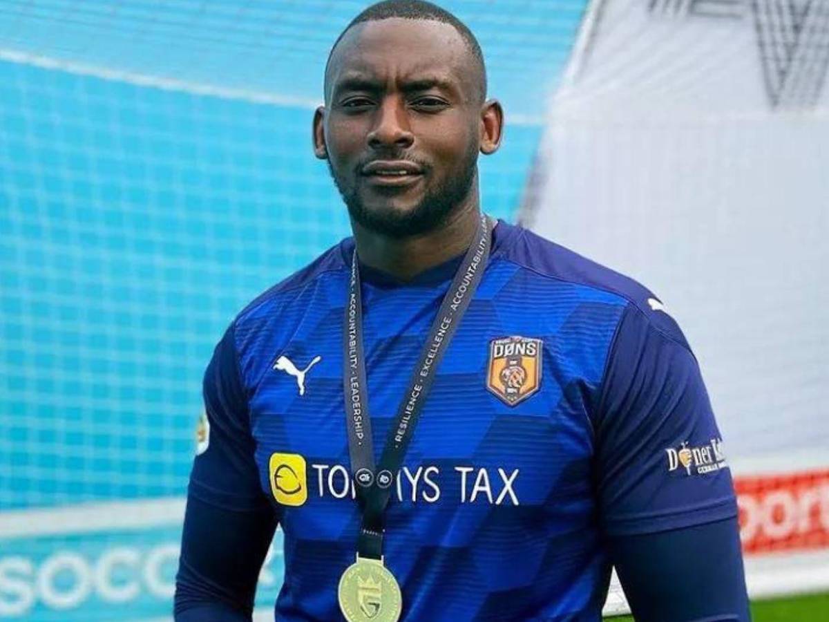 De portero en Londres a rey en Uganda: la historia de George Desmond Kamurasi