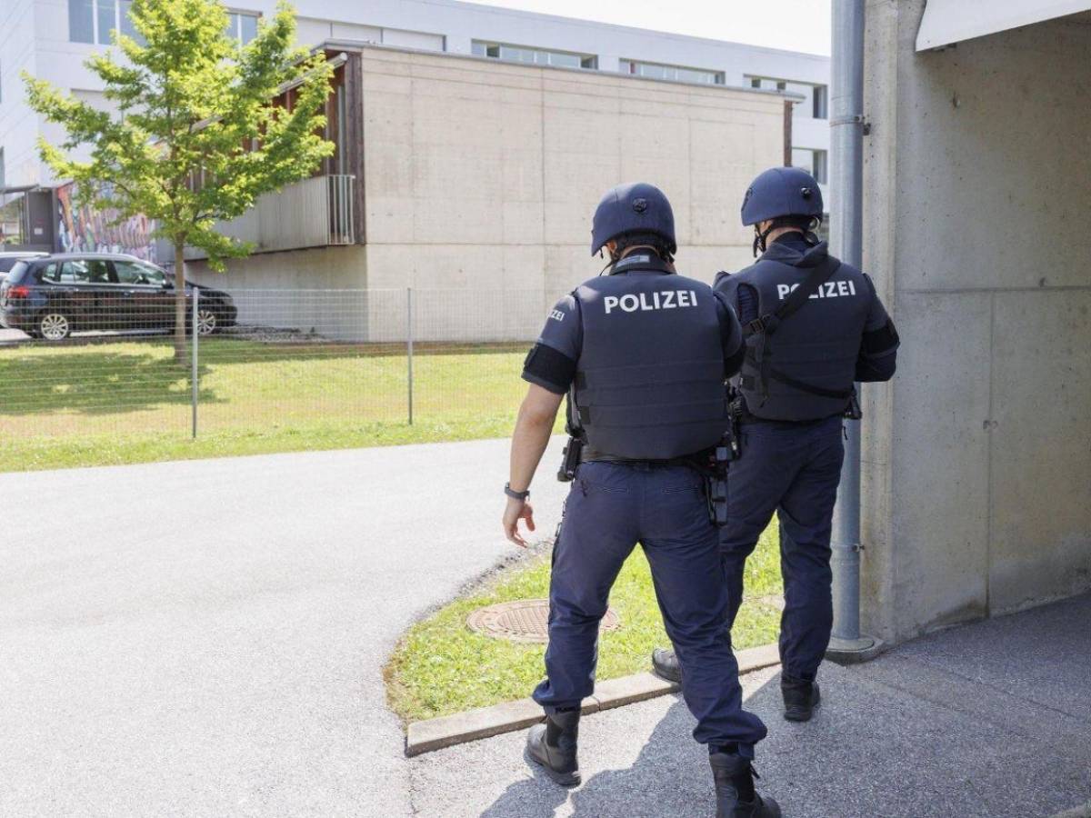 Varios muertos y heridos: lo que se sabe del tiroteo en Graz, Austria