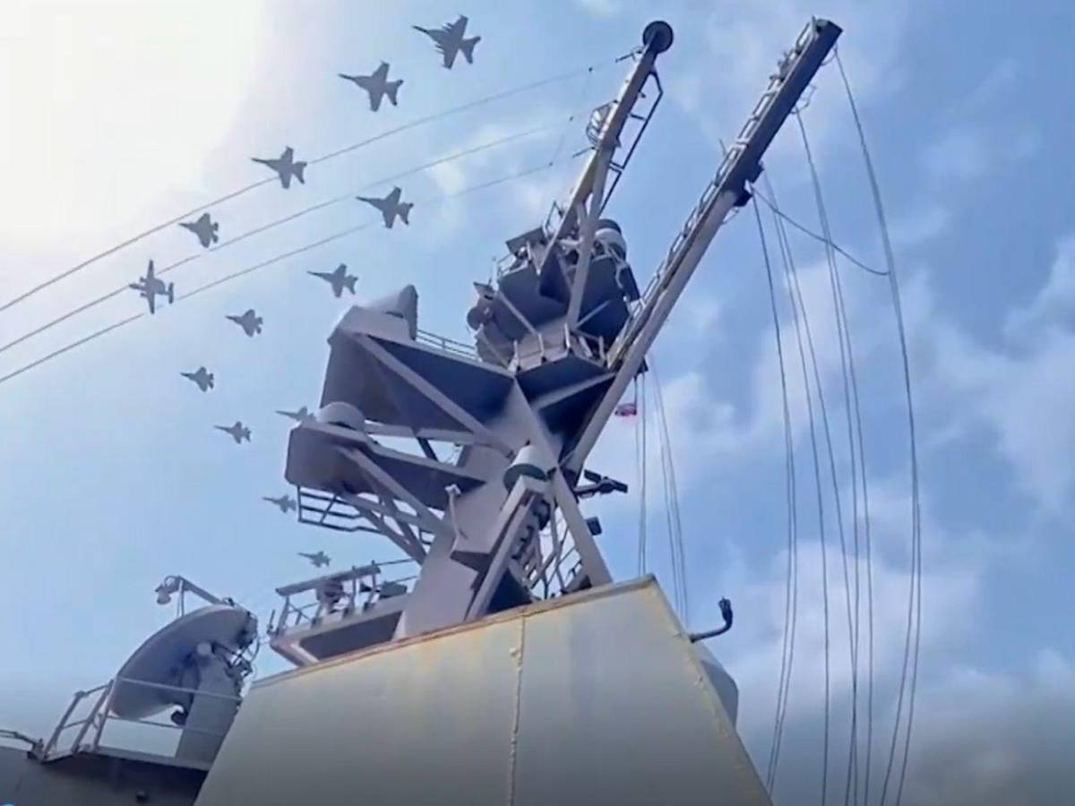 EEUU atacó a Irán de nuevo: Despliegan más de 20 buques de guerra en Oriente Medio
