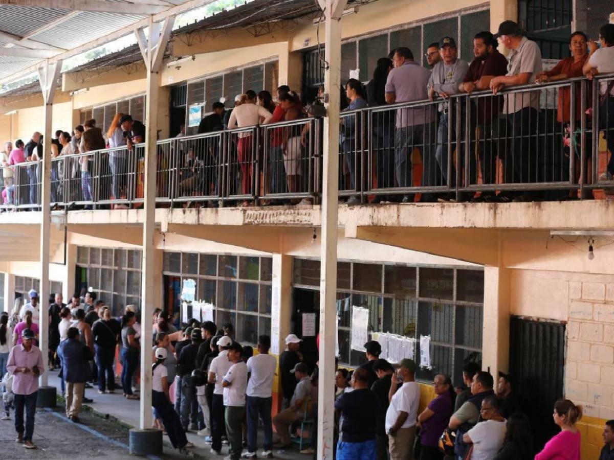 Elecciones en Honduras 2025: Legionario Kervin Arriaga elige a su favorito para presidente