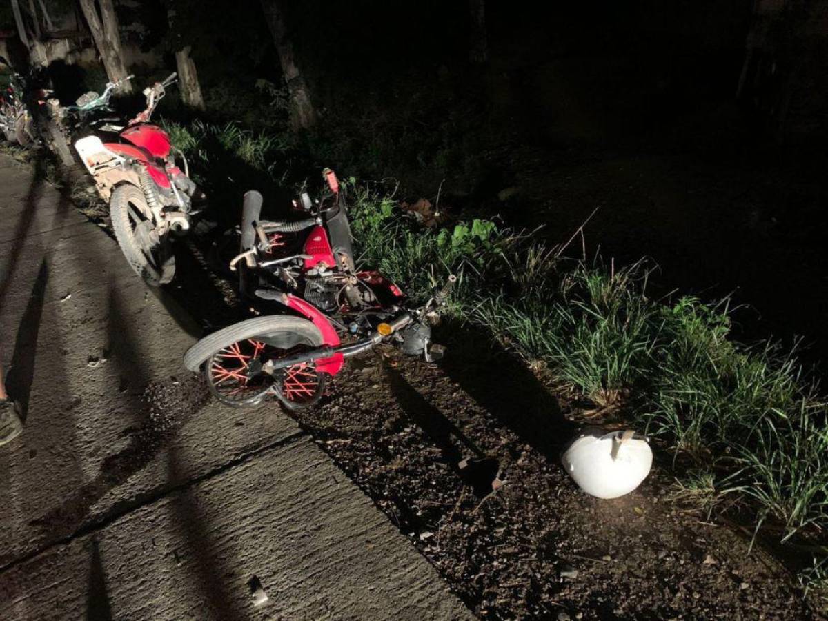 Dos muertos y dos heridos deja aparatosa colisión entre motocicletas en Comayagua