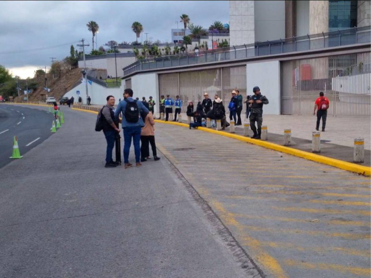 Accesos al Banco Central de Honduras cerrados por la IX Cumbre de la Celac