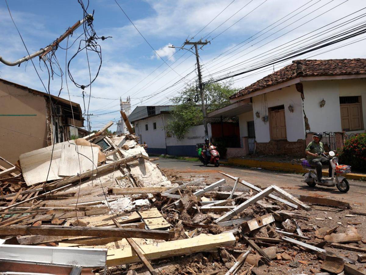 Un día después del terremoto en Panamá: emergencia nacional y $100 millones en daños