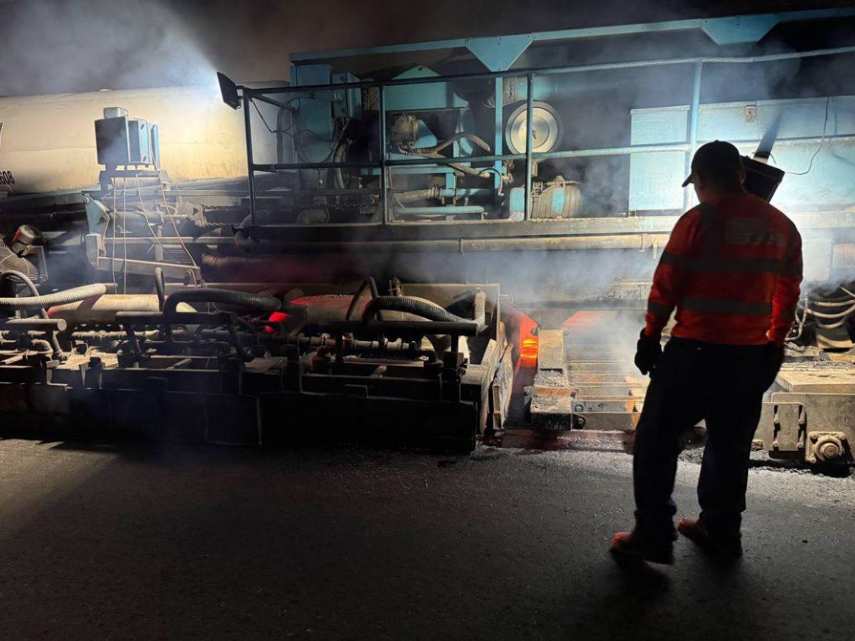 Se agiliza reconstrucción nocturna del Fuerzas Armadas con los “dragones”