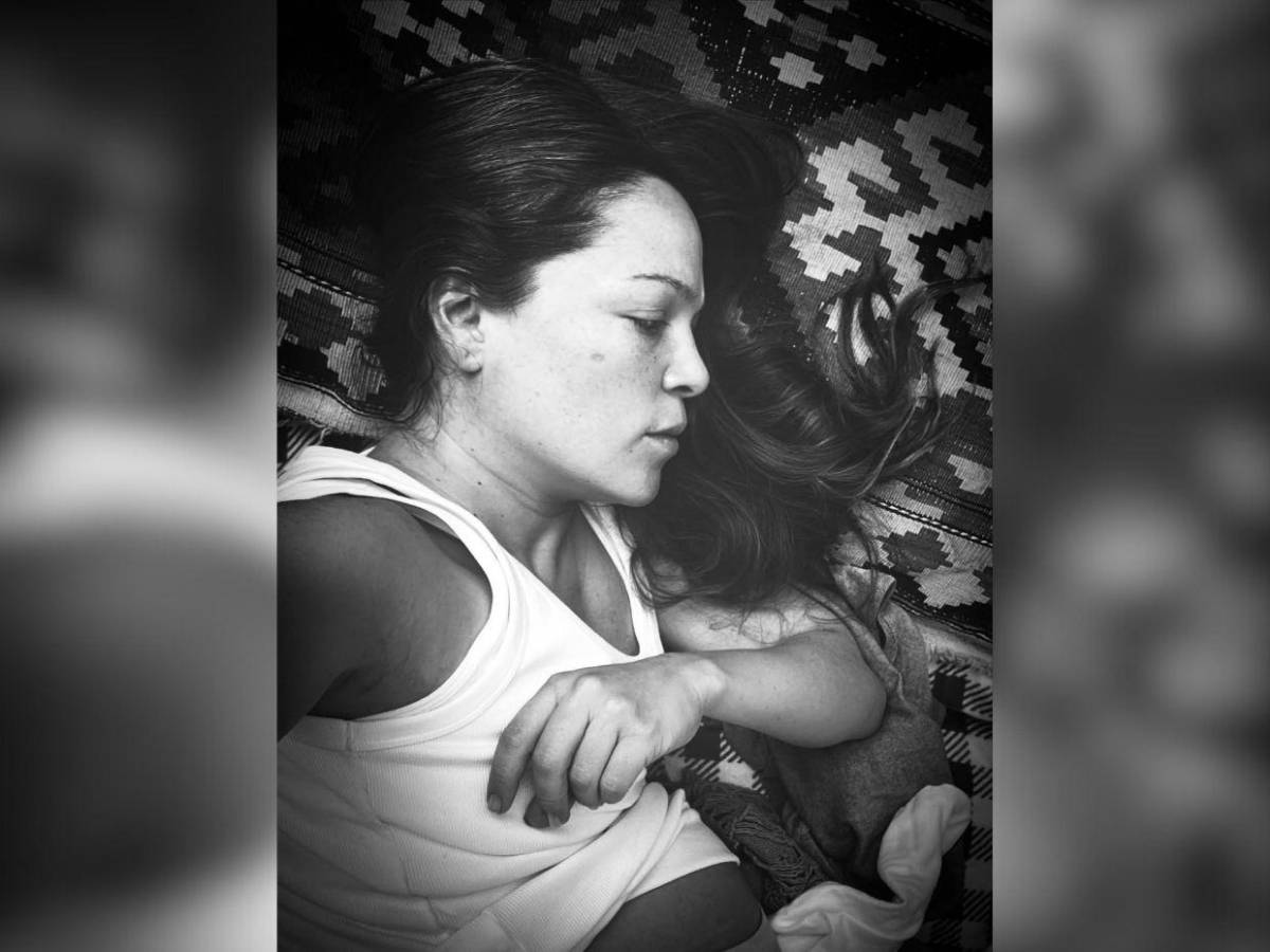 Natalia Lafourcade le da la bienvenida a su primer hijo: Mi palomita de maíz