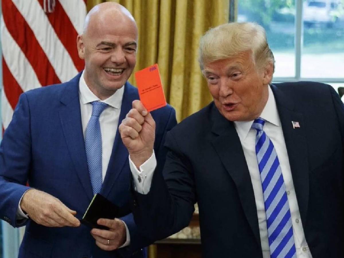 Insólito: Donald Trump revela lo que hizo para que le quitaran tarjeta roja a Balogun de EE UU