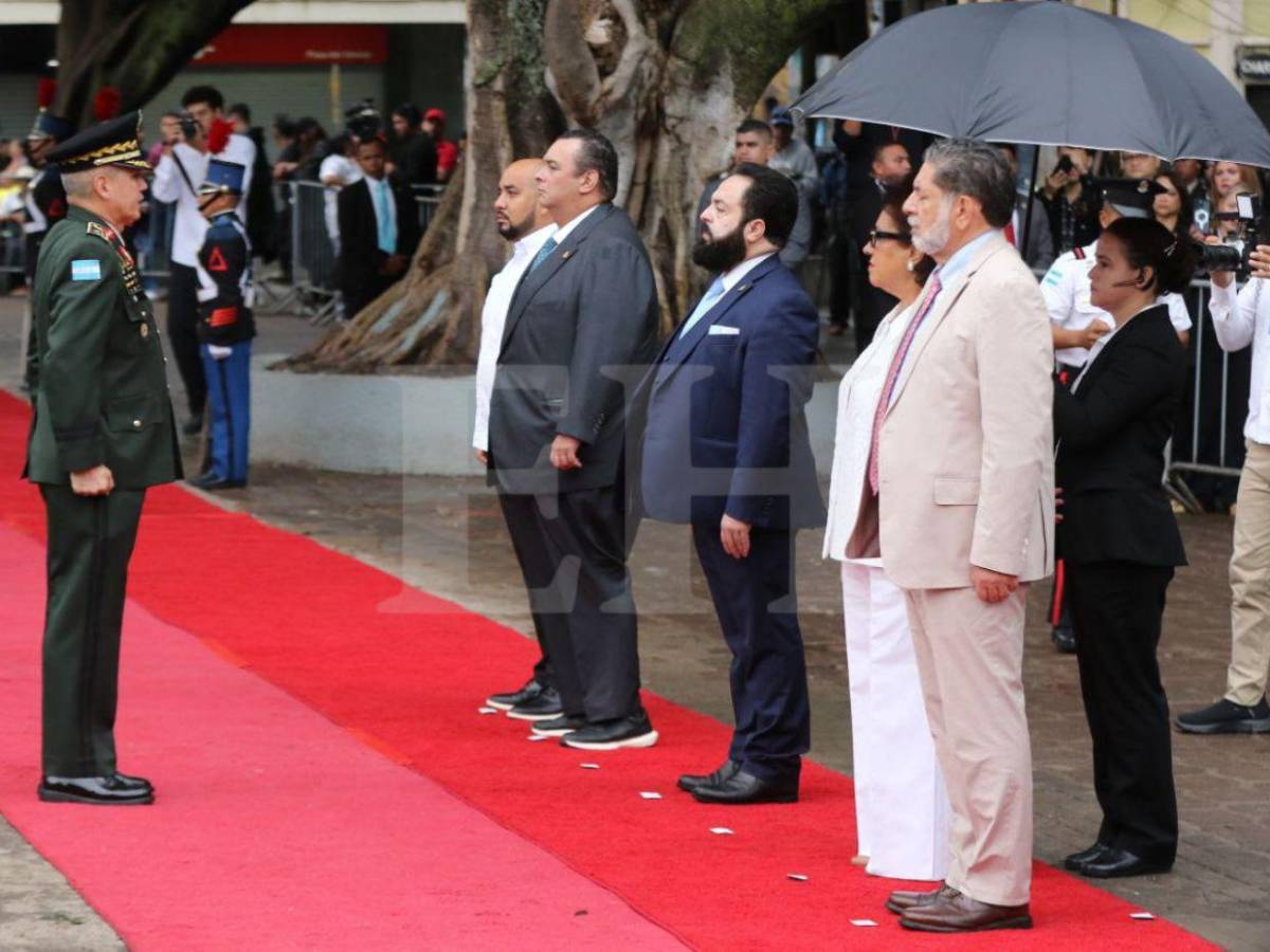Así fue el acto del grito de independencia en la capital
