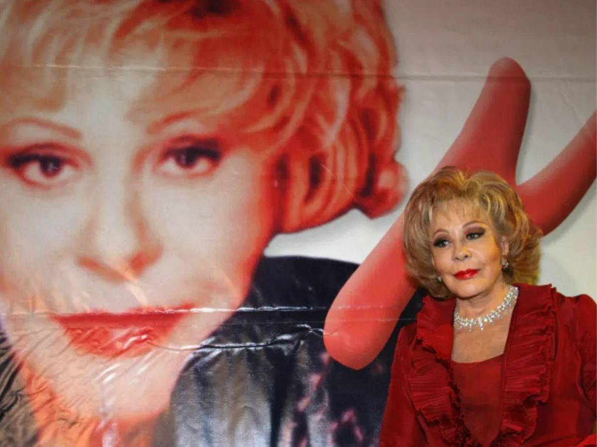 Muerte de Silvia Pinal une a Alejandra Guzmán y a su hija Frida Sofía