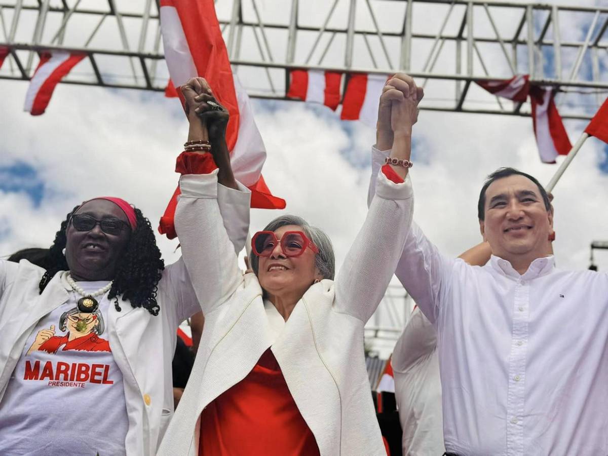 Maribel Espinoza cierra su campaña en la capital: “Soy una mujer de manos limpias”