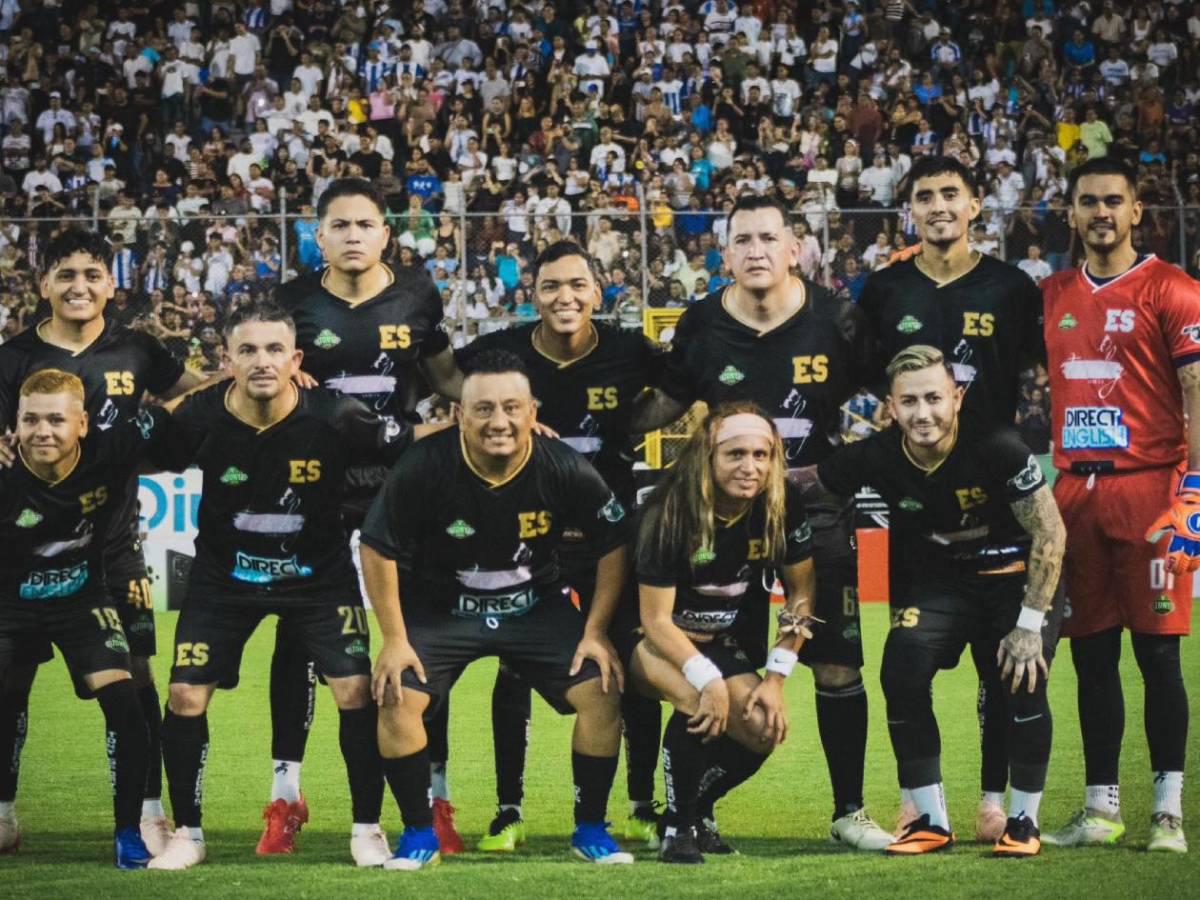 Tiktoker dejaría selección de El Salvador y para unirse a Honduras ¡La respuesta de Surpremo!