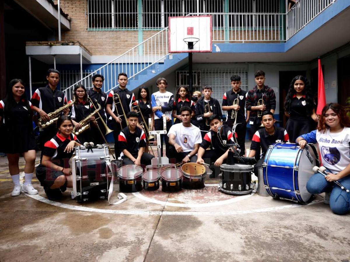 Instituto Dionisio de Herrera, listo para los próximos desfiles patrios