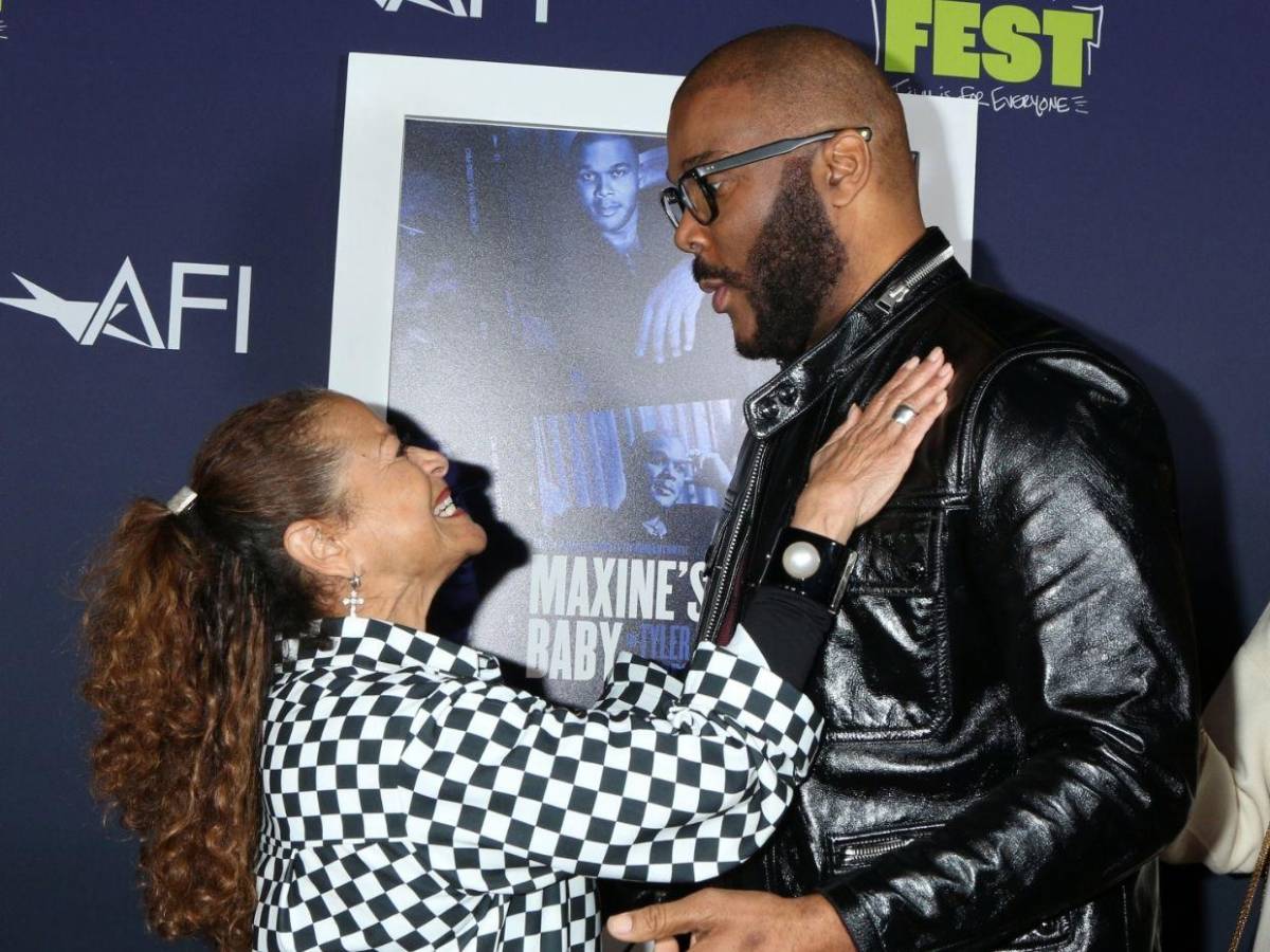 Un modelo demanda a Tyler Perry por agresión sexual y reclama $77 millones