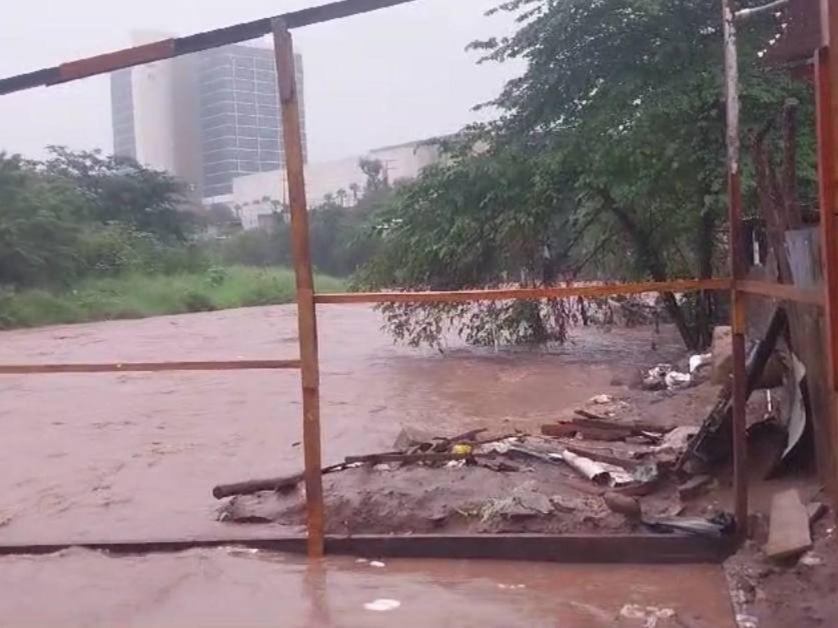 ¡Desastre! Así se encuentra el río Choluteca tras su desbordamiento en la capital ¡Desastre! Así se encuentra el río Choluteca tras su desbordamiento en la capital