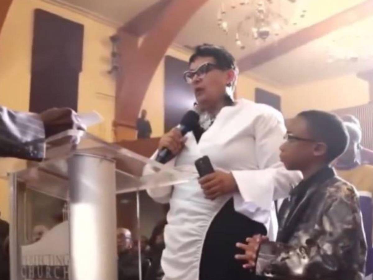 Pastor en EE UU reprocha a miembro de iglesia porque solo le donó $1,200: esto le dijo