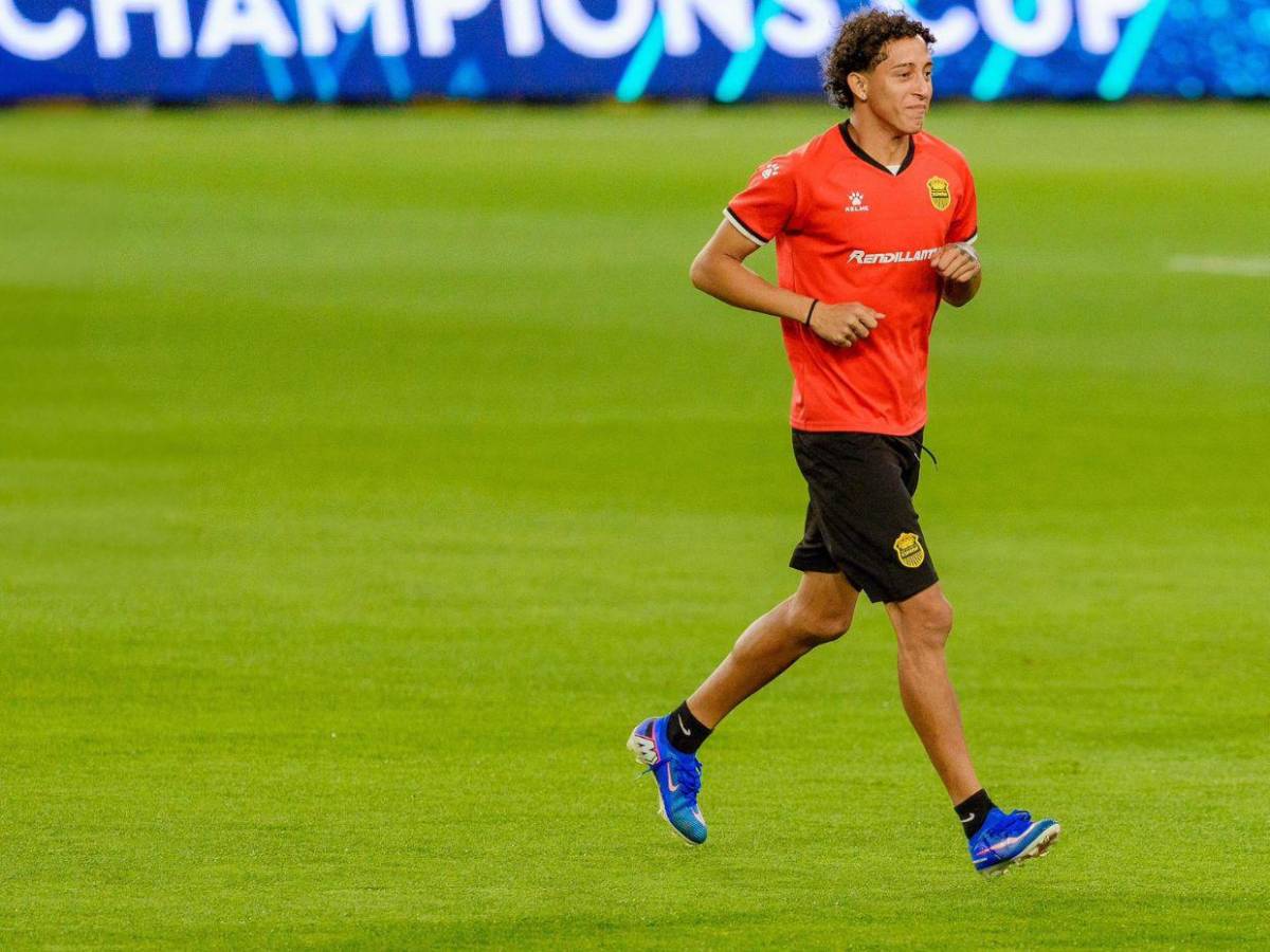 Fichajes: Elis regresaría a EE UU, Dereck Moncada apunta a Europa y el nuevo DT de Honduras