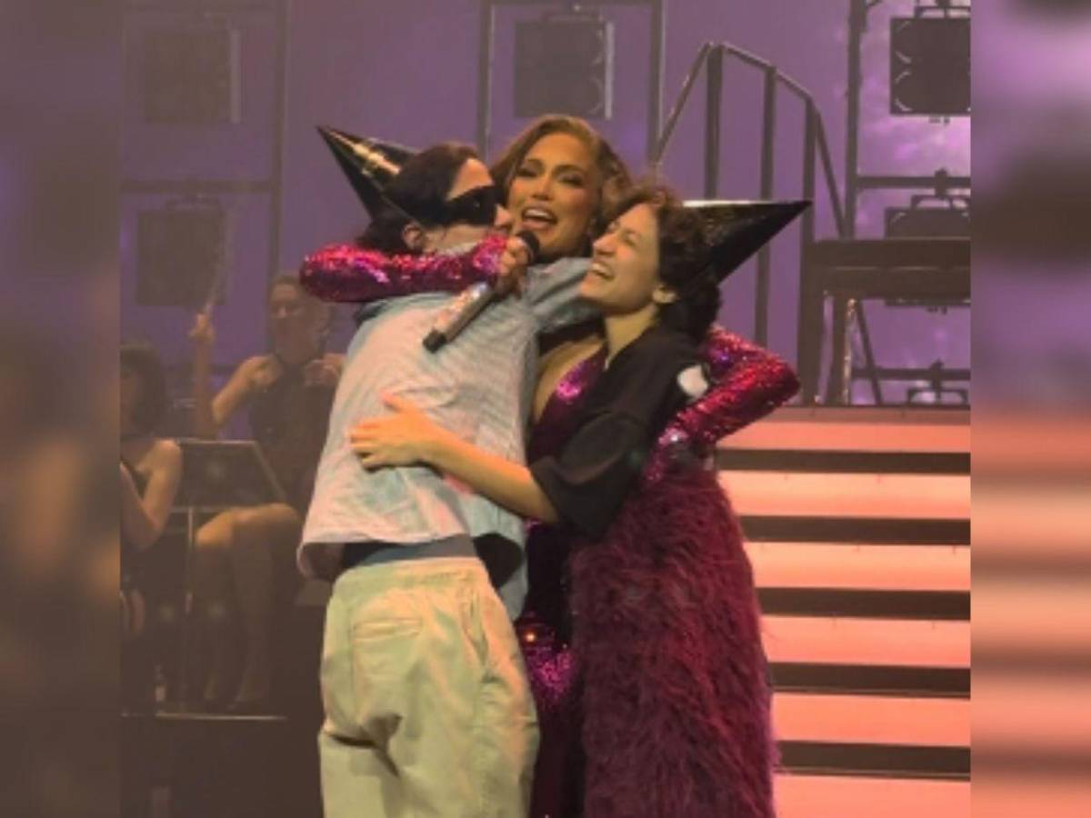 Siempre hemos sido tres: JLo felicita a sus mellizos por su cumpleaños 18