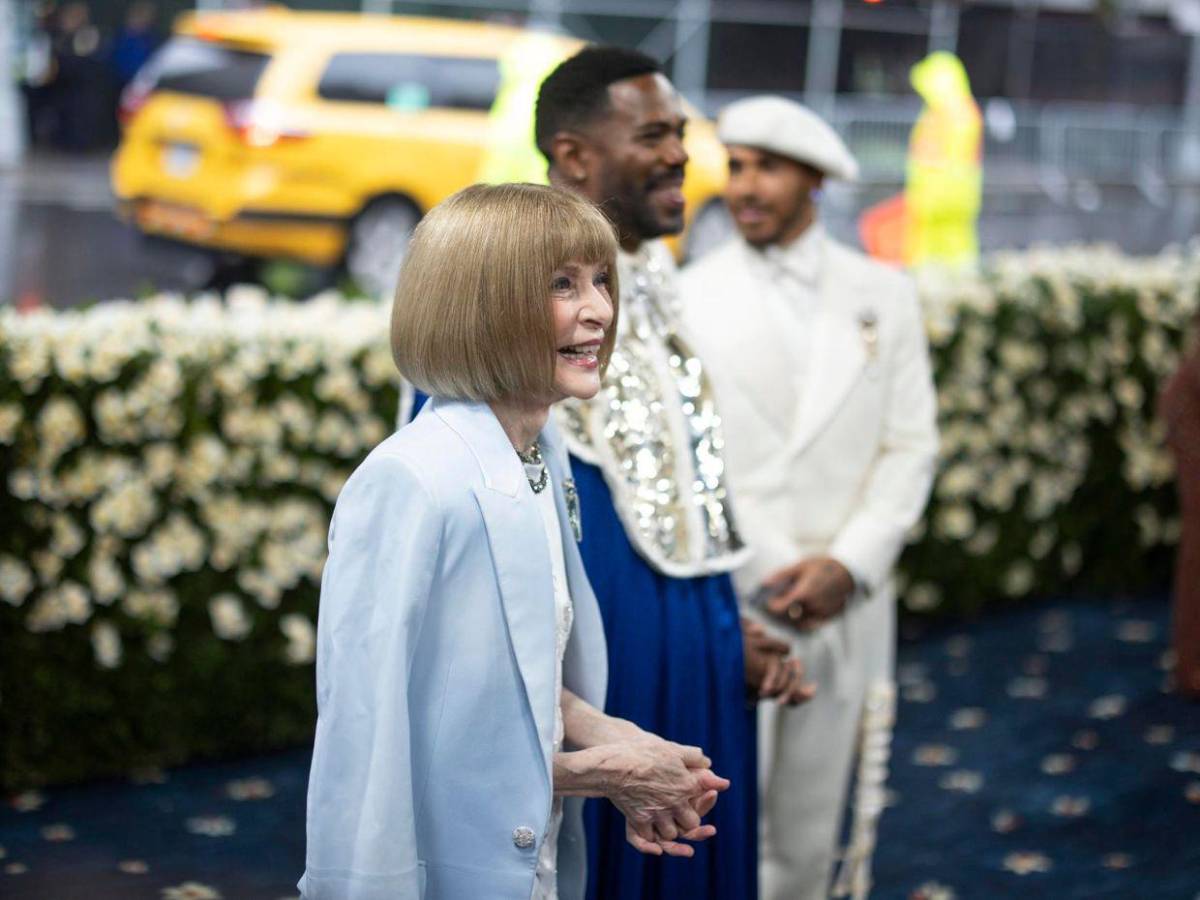 MET Gala 2025: Anna Wintour aplaude la influencia del dandismo negro en la moda