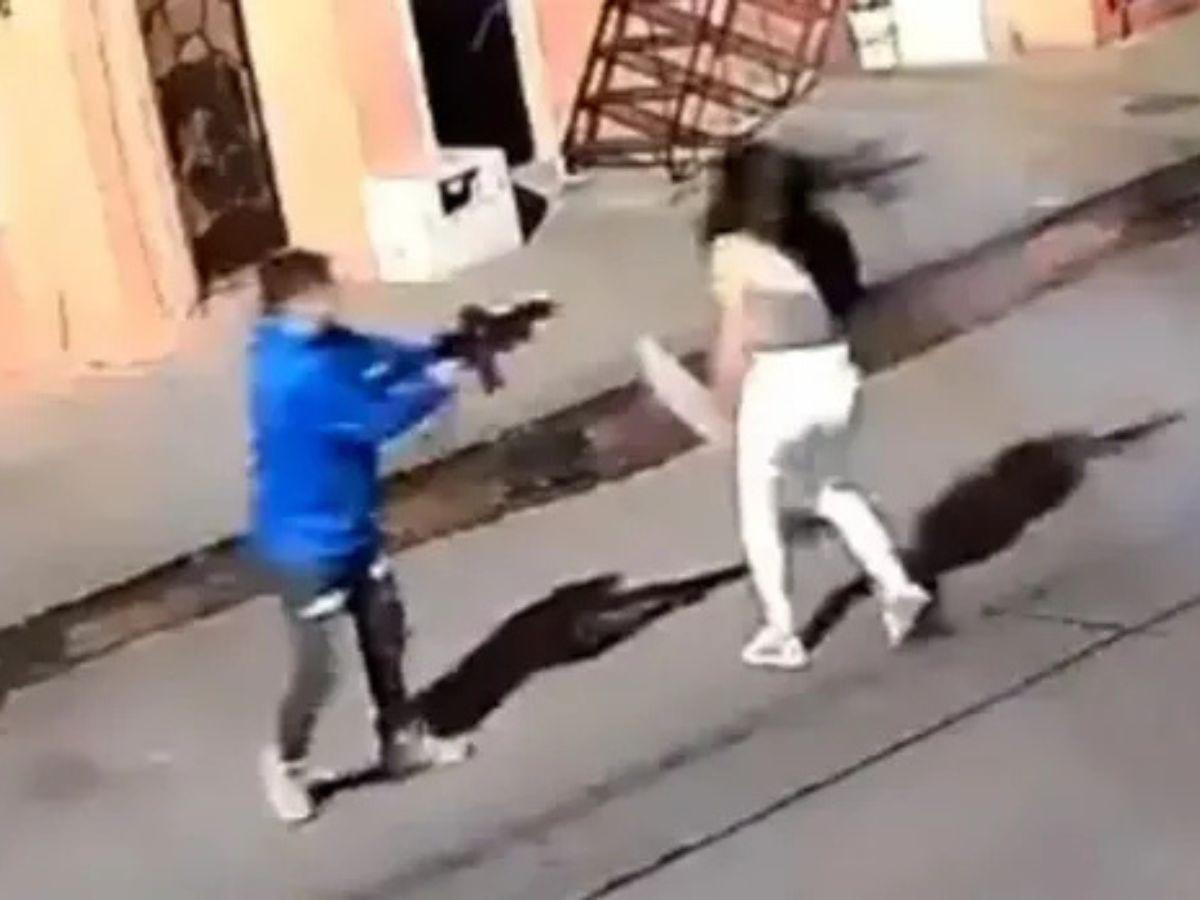 “¡Karla, no!”: cuadro a cuadro del feminicidio de joven en Jalisco, México