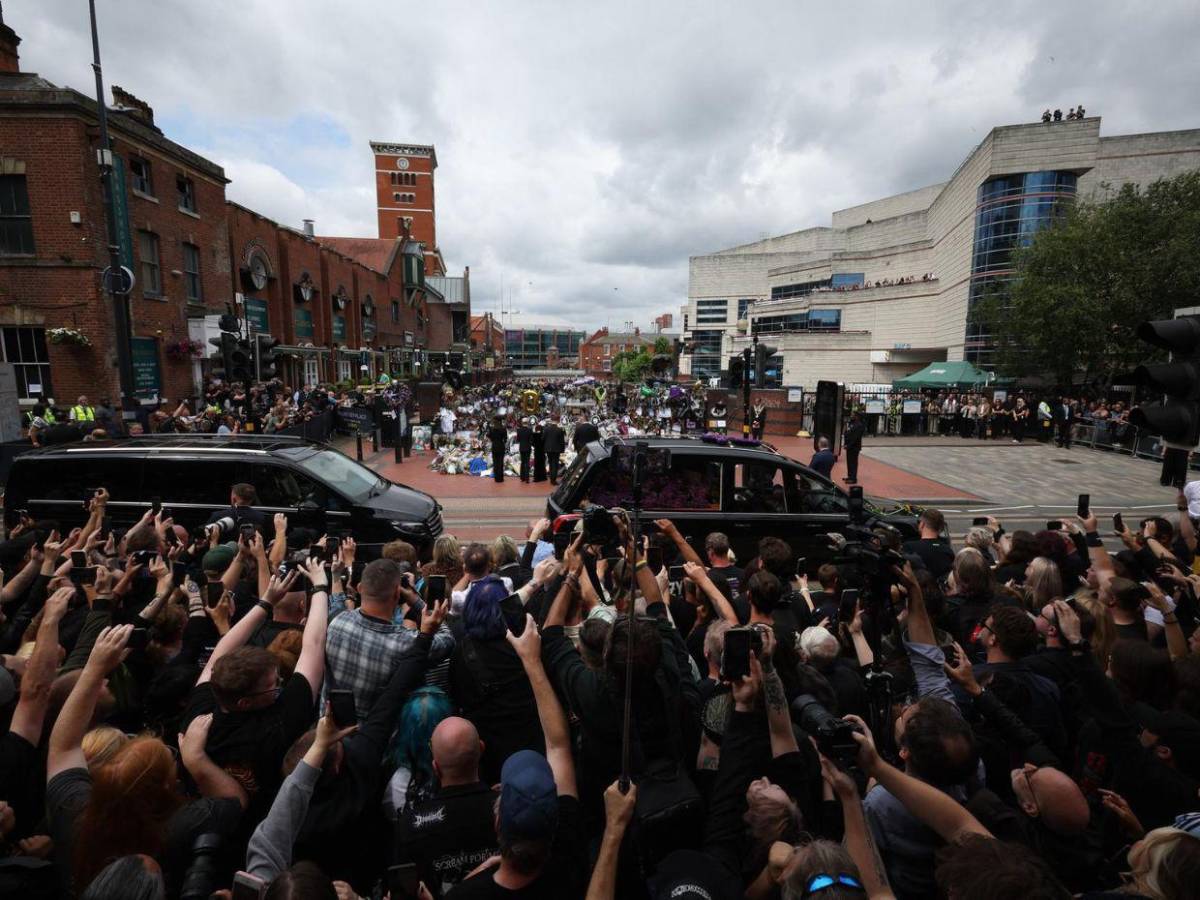 Así fue el último adiós a Ozzy Osbourne en Birmingham