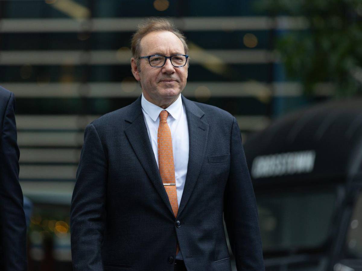 De Jackson a Diddy: Famosos acusados o condenados por delitos sexuales