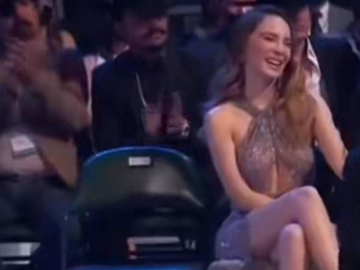 Nodal no dedicó Latin Grammy a Ángela Aguilar como sí lo hizo con Belinda y Cazzu