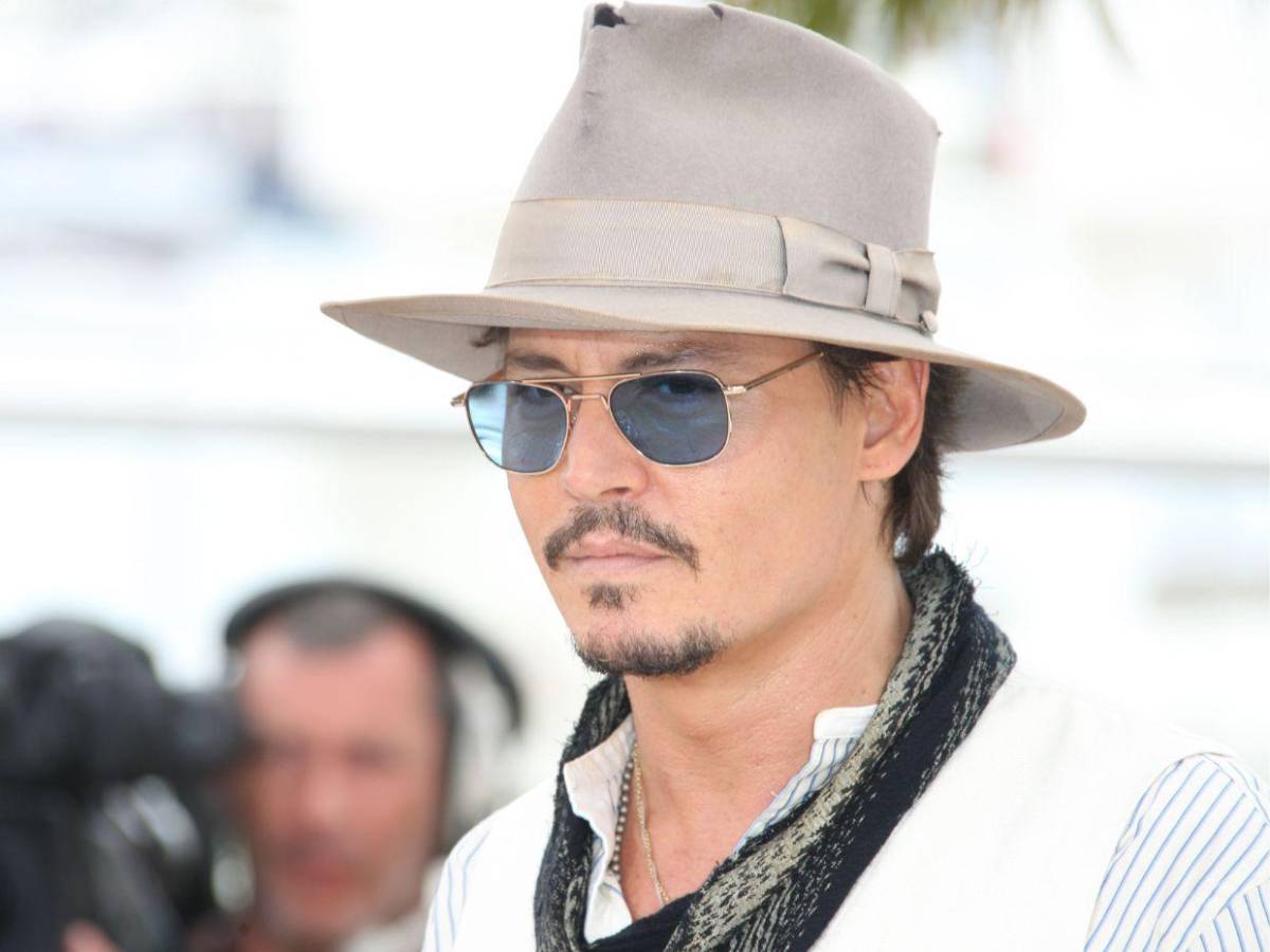 Johnny Depp revela detalles de su condición visual: “Estoy ciego como un murciélago”