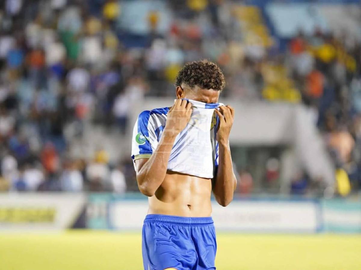 Llanto y tristeza: Las desgarradoras imágenes tras el descenso del Victoria