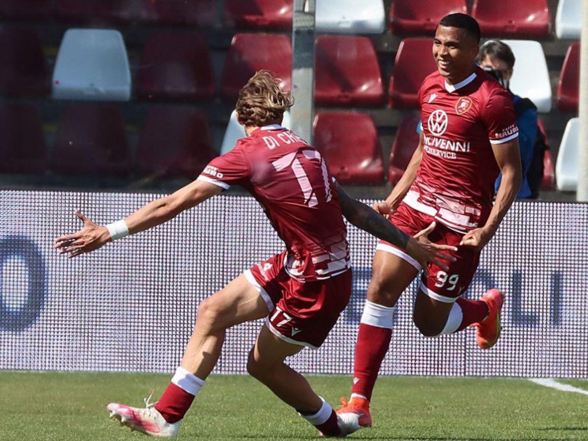 ¡Cerca de la Serie A! La Reggina de Rigoberto Rivas saca boleto para play-offs de ascenso