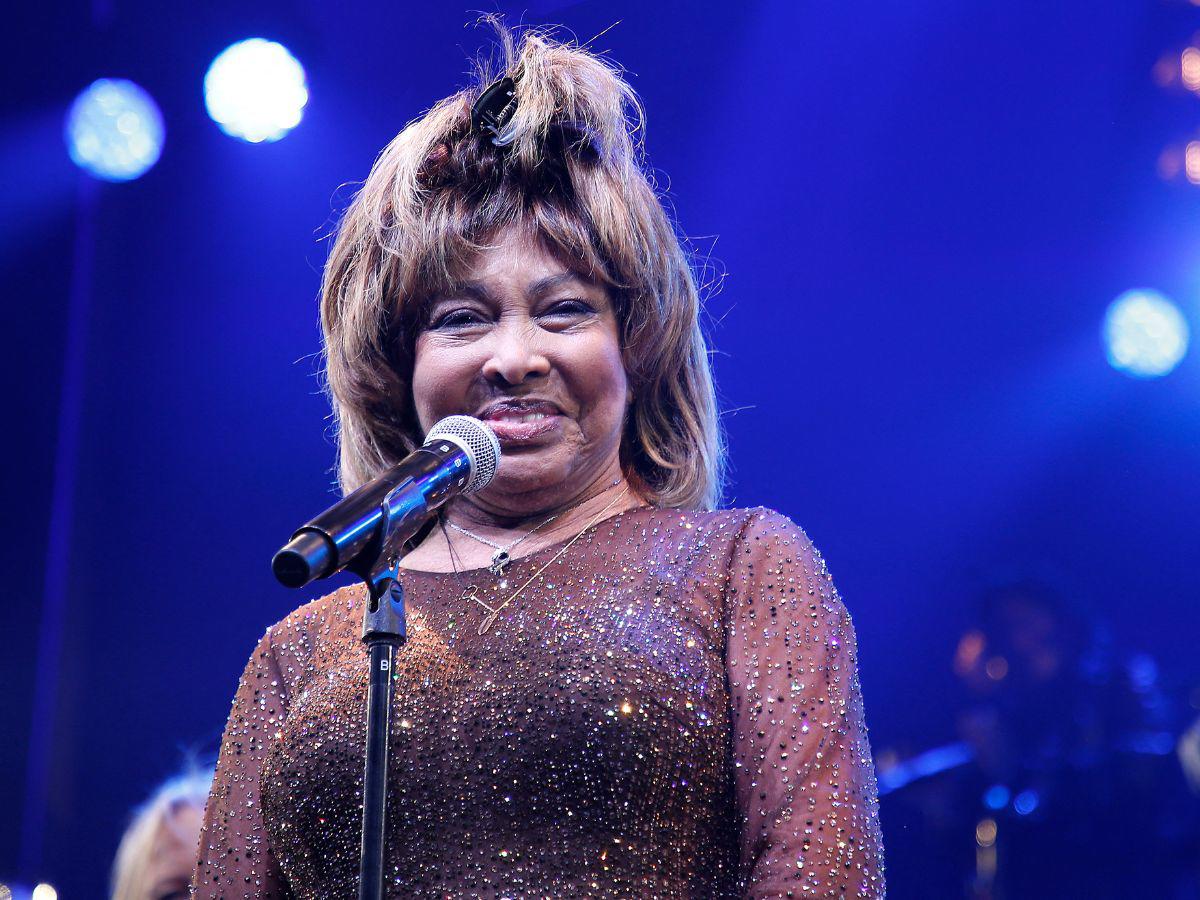Famosos reaccionan tras la muerte de Tina Turner