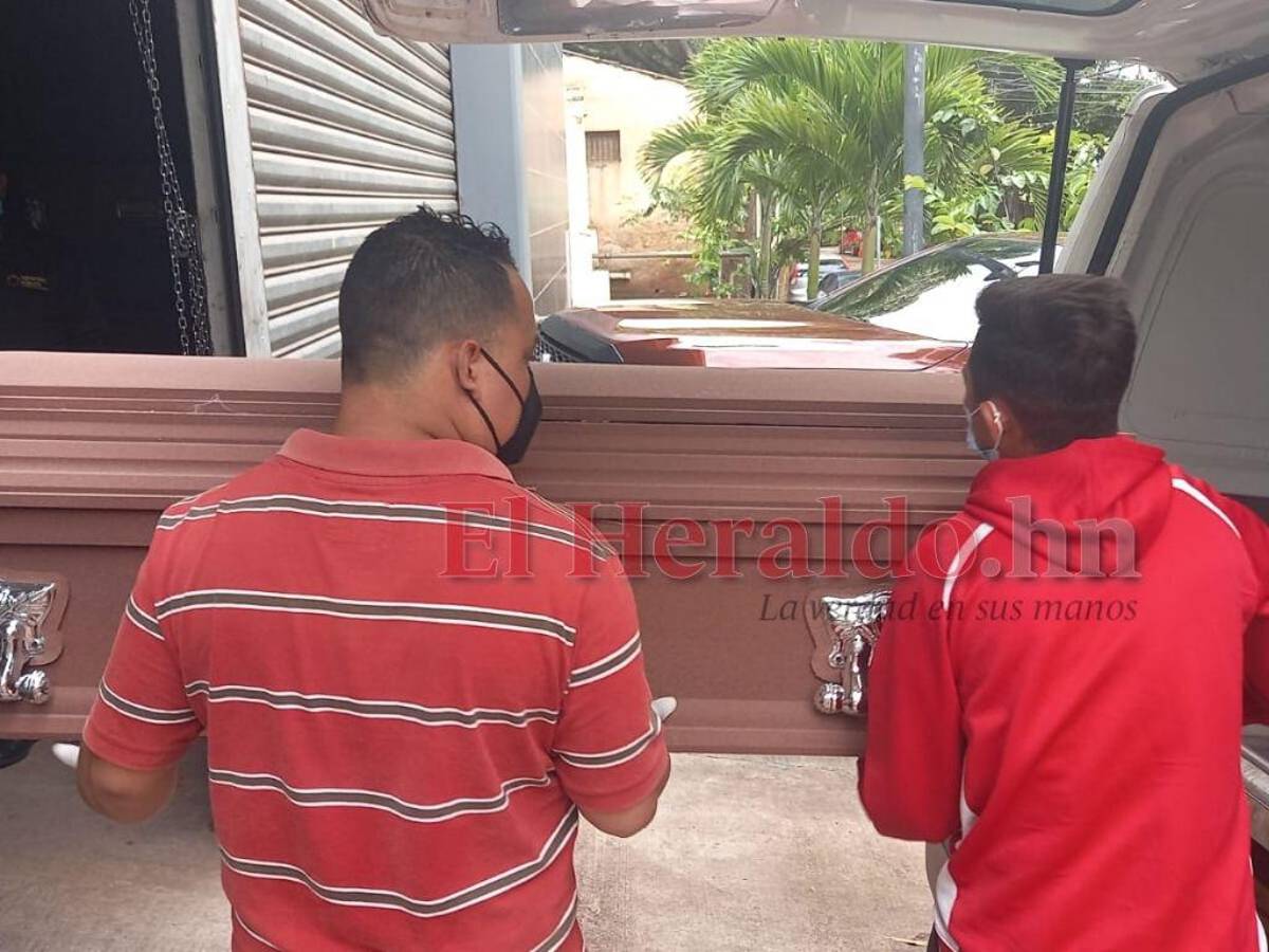 Taxista atropella a peatón que salió a la pulpería y se da a la fuga en la capital