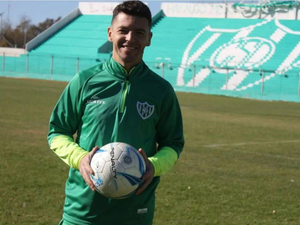 De campeón con Olimpia a jugar fútbol sala: la nueva vida de Matías Garrido