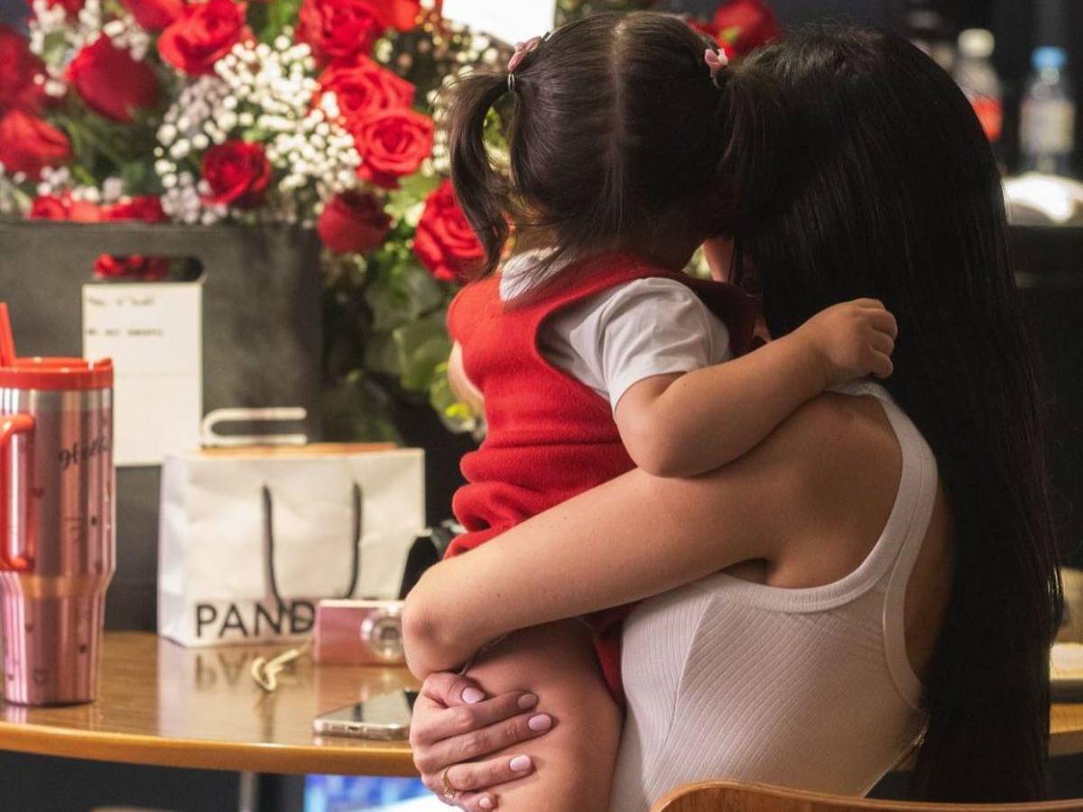 ¿Ángela Aguilar, el karma de Cazzu?: “Ella lo hizo antes”, según vidente ¿Ángela Aguilar, el karma de Cazzu?: “Ella lo hizo antes”, según vidente