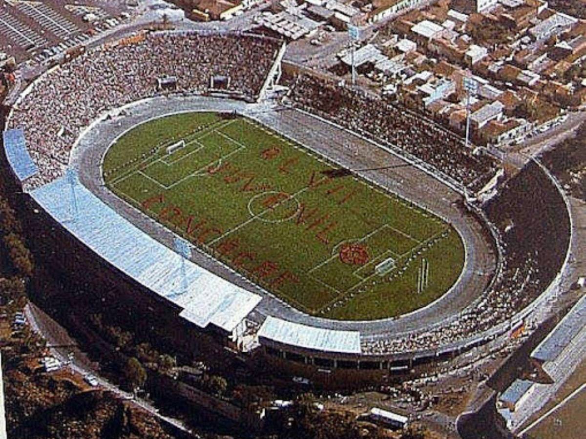 Así ha sido el cambio del Estadio Nacional de Tegucigalpa en sus 78 años